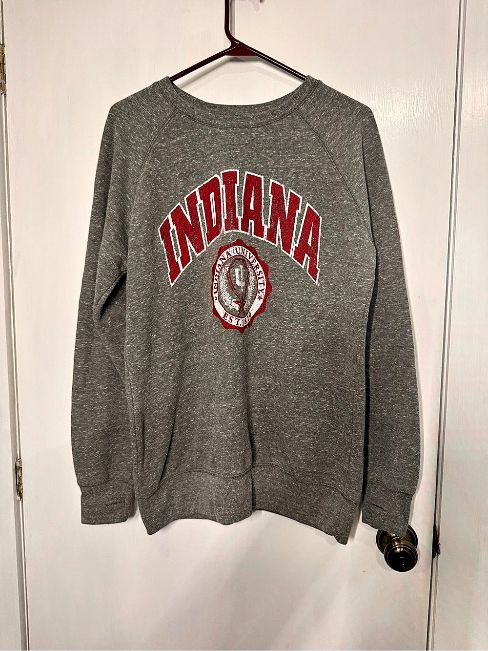 Pressbox Indiana Hoosiers Janise Arch Over Logo Sweatshirt Gray & Red Medium